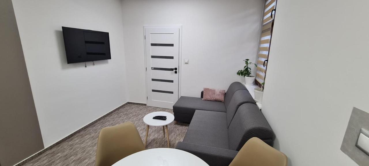 Centrum Apartman Leyla I Apartment Bardejov Bagian luar foto